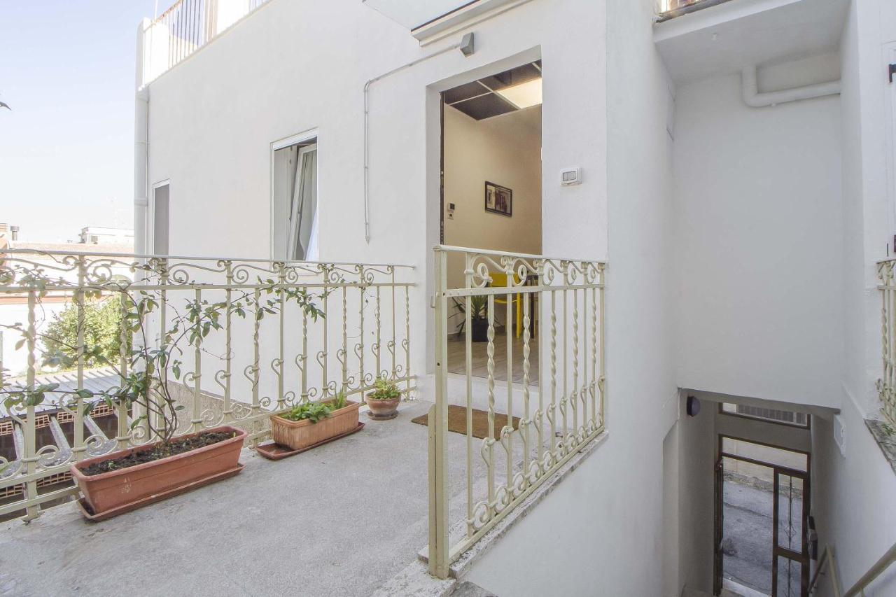 Le Dimore In Centro Con Parcheggio E Self Check-In Matera Exterior foto